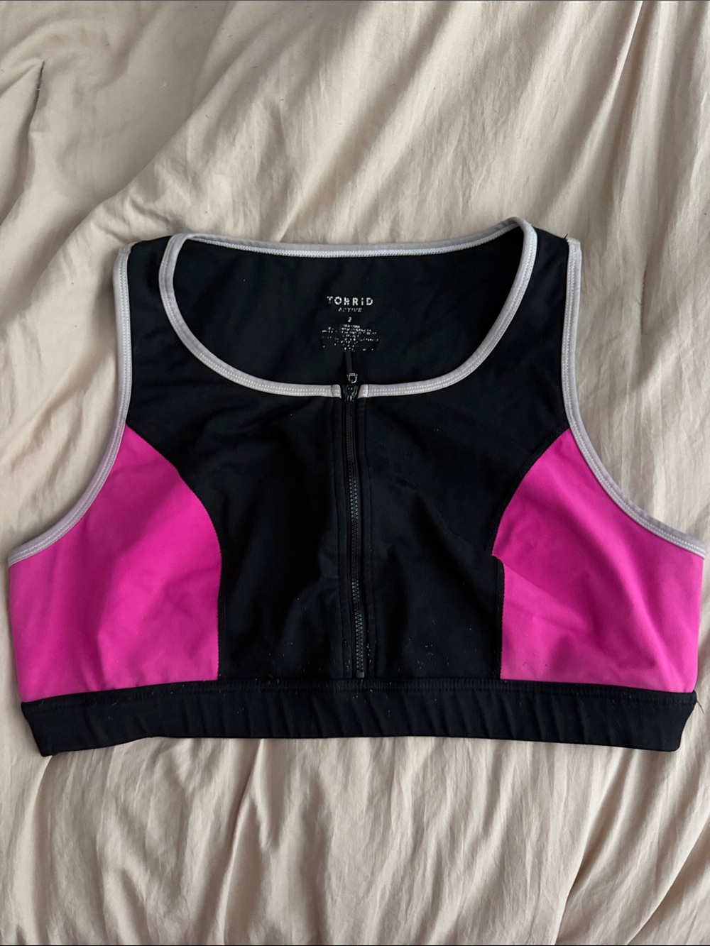 torrid Black & Magenta Front-Zip Sports Bra